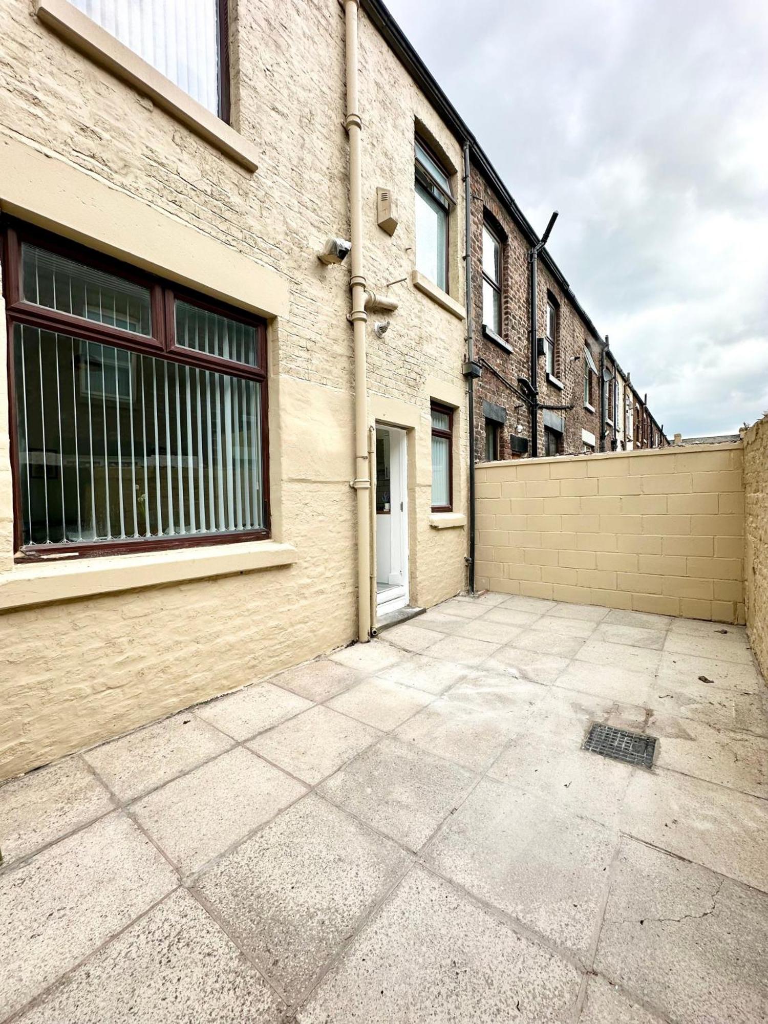 リヴァプール Cosy & Modern 4Bd House Near Anfield Stadiumヴィラ エクステリア 写真